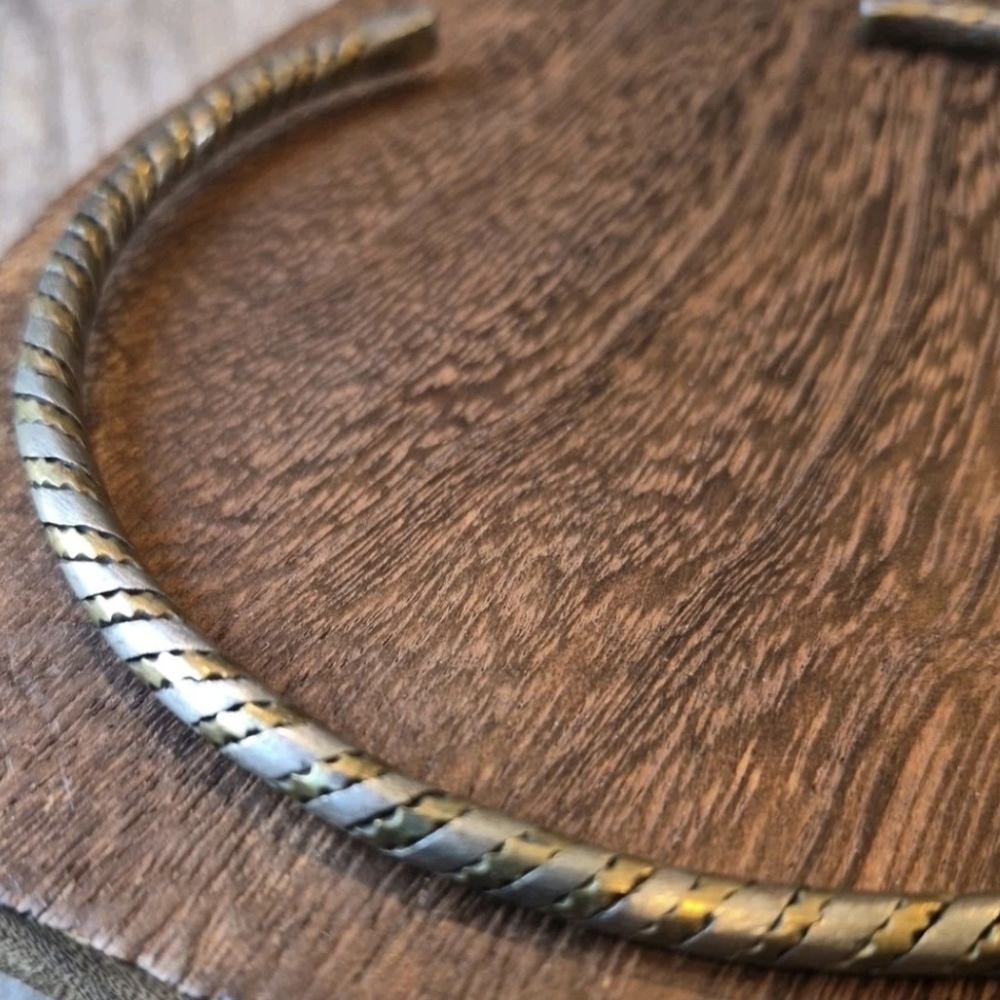 Vtg Twisted Mixed Metal Choker Necklace - Picture 3 of 11